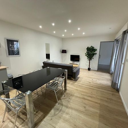 Place Du Marche 002, Au Coeur Des Rues Pietonnes Apartment Roanne Ngoại thất bức ảnh