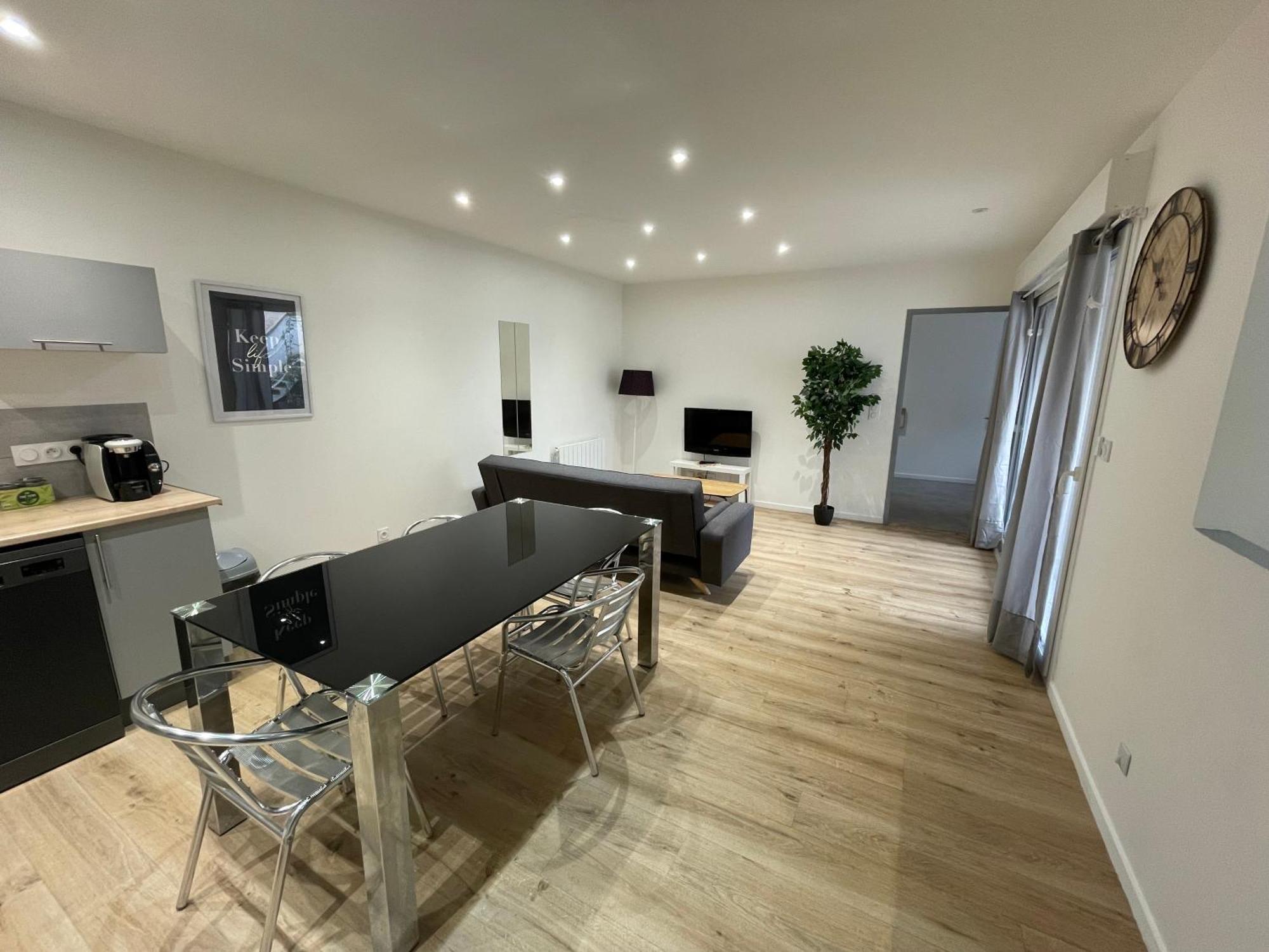 Place Du Marche 002, Au Coeur Des Rues Pietonnes Apartment Roanne Ngoại thất bức ảnh